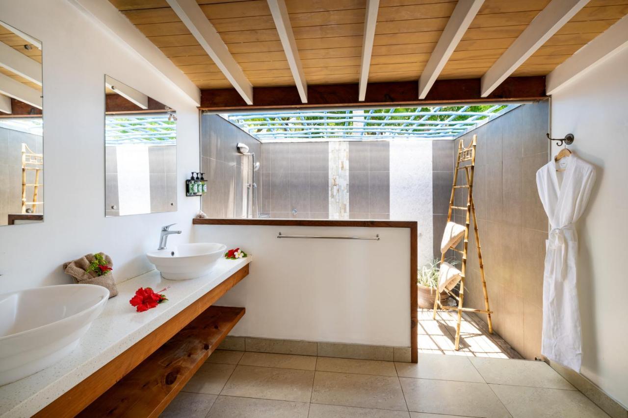 Oarsman'S Bay Lodge Naisisili Luaran gambar